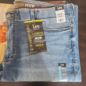 Lee Men's Blue Jeans 42Wx30L